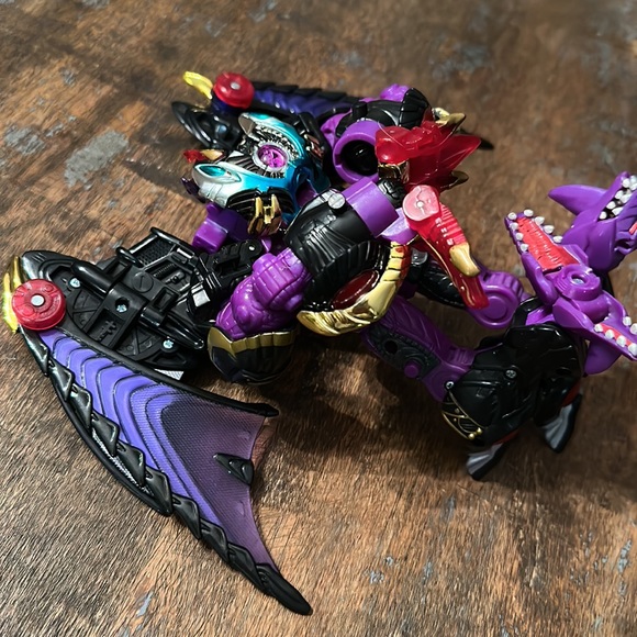 Transformer - Picture 2 of 5